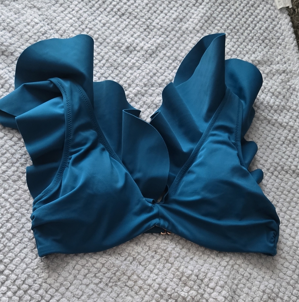 Shade & Shore Blue Ruffled Sleeveless Bikini Top - Picture 3 of 7